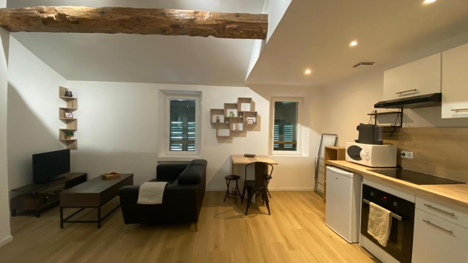 Appartement La Chrysalide à La Crau Extérieur photo